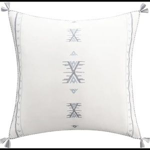 Cupcakes and Cashmere Euro Shams (2)